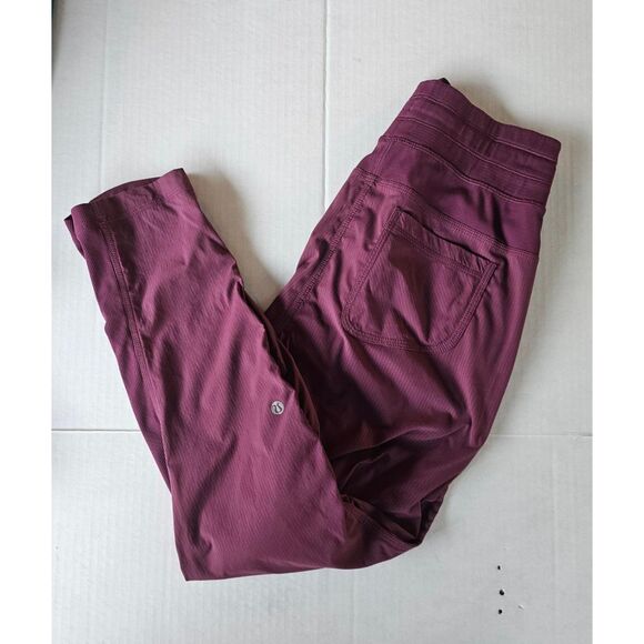 Lululemon Dance Studio Pants Swift Fabric Red Grape Lightweight – Women's Size 6 - Picture 3 of 9